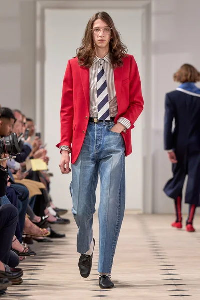 Look 21